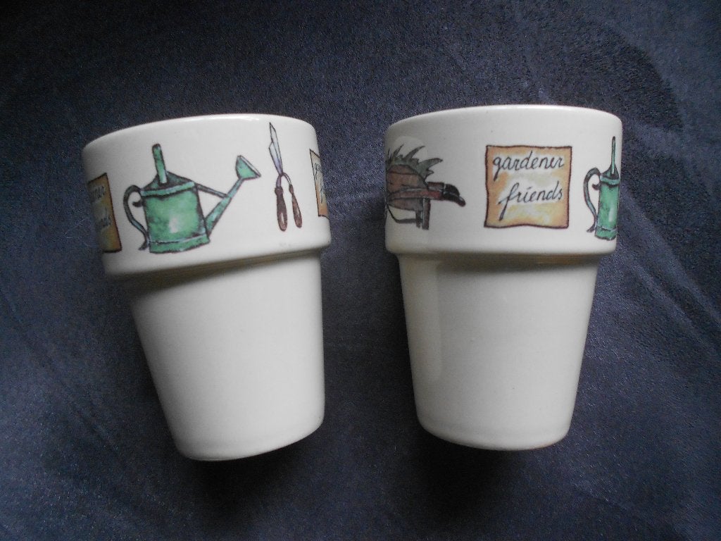 2 JET melk bekers gardener friends, Ophalen, Gebruikt, Overige typen, Overige stijlen