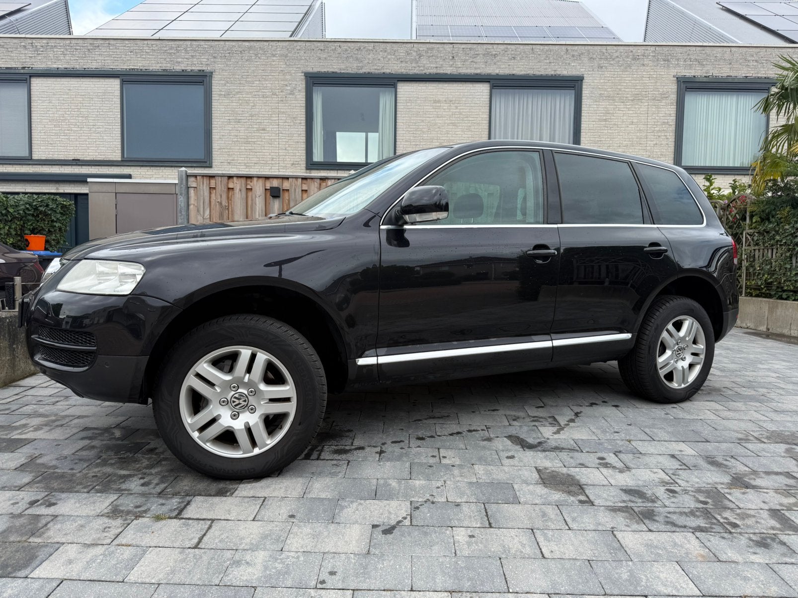 Volkswagen Touareg 4.2 V8| 4X4| Automaat| stoelverwarming, 4172 cc, Zwart, Leder, Vierwielaandrijving