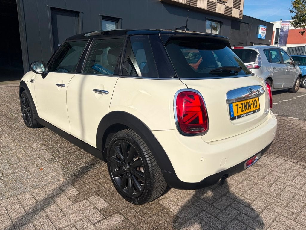 Mini 5-Deurs 1.5 Cooper Chili, Navi, HUD, Clima, ACC, PDC, H, Auto's, 136 pk, Gebruikt, Leder en Stof, Origineel Nederlands