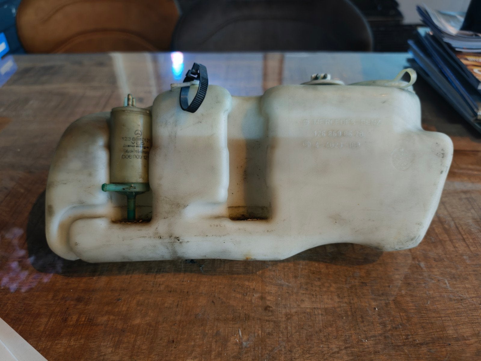 Mercedes-Benz ruitensproeier reservoir 126 869 06 20, Ophalen of Verzenden, Gebruikt, Mercedes-Benz