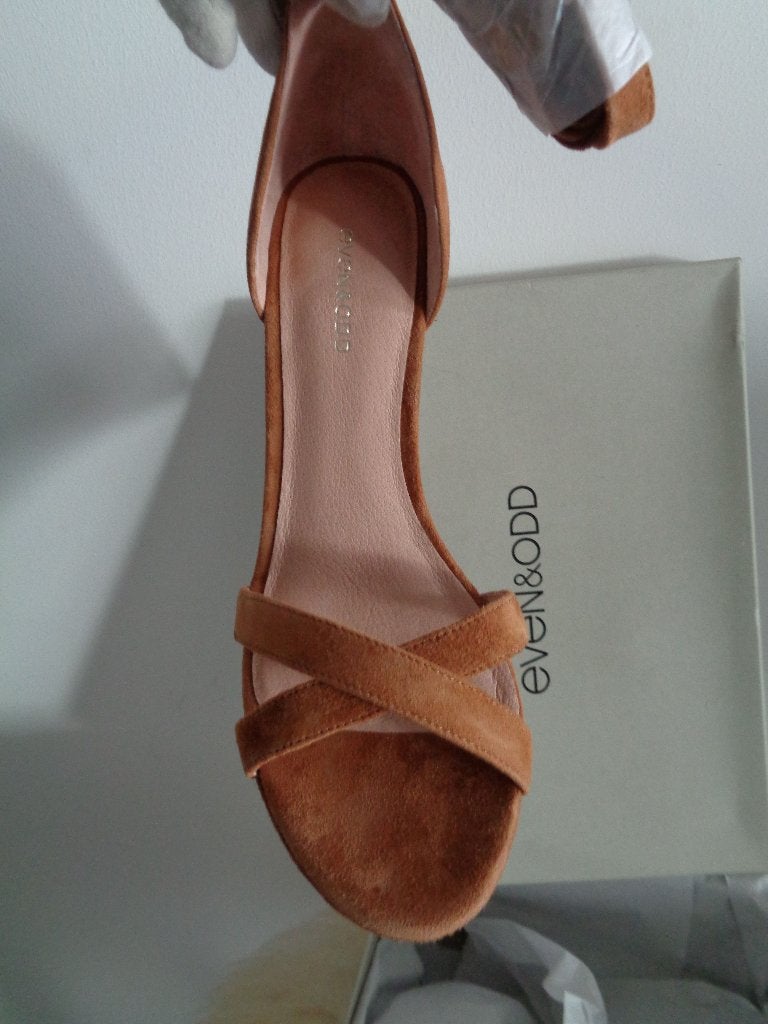 Even & Odd suède, 100% leren wedges, maat 39, NIEUW, doos, Kleding | Dames, Bruin, Nieuw, Sandalen of Muiltjes, Ophalen of Verzenden