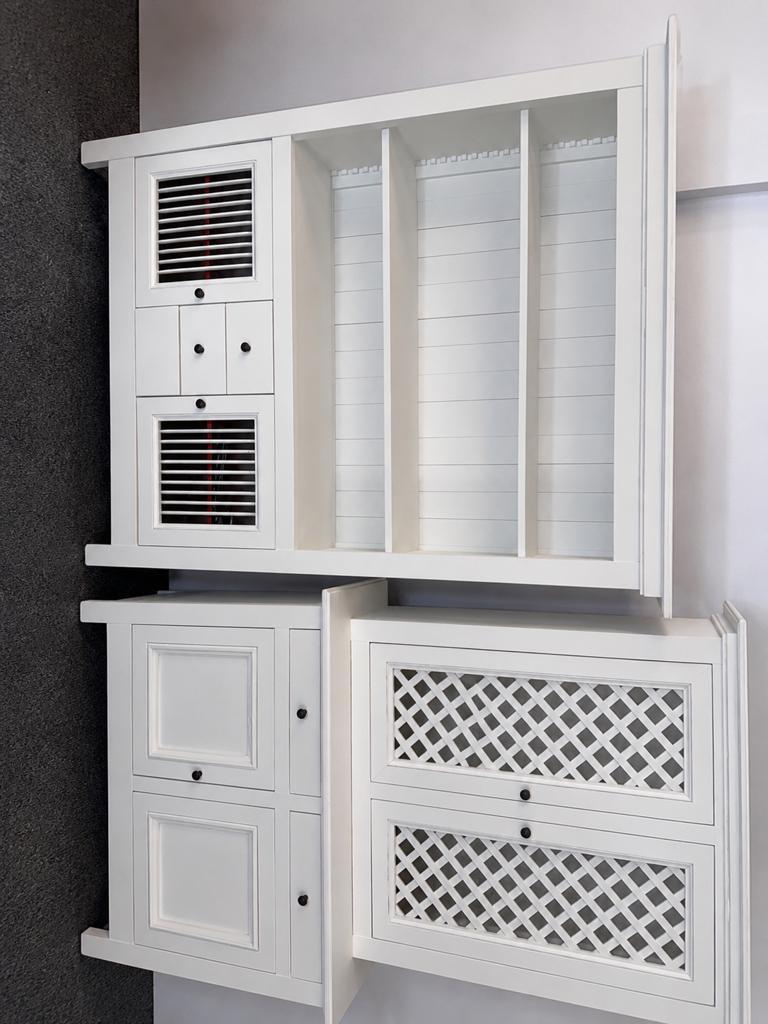 Set van 2 kasten: Landelijke stijl, crème inclusief tafel, Huis en Inrichting, Kasten | Buffetkasten, Ophalen, Gebruikt, 100 tot 150 cm