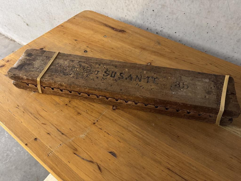 Antieke houten sigarenmal incl. sigaren, Ophalen