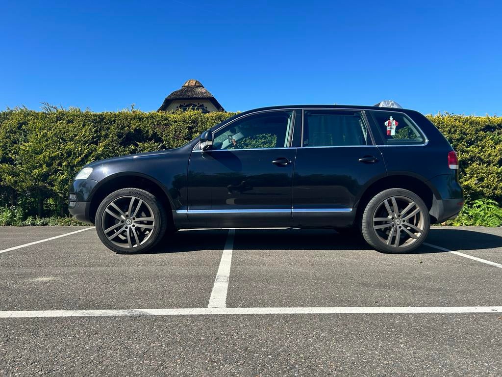 Volkswagen Touareg 4.2 V8 228KW 4MOTION AUT 2003 Zwart, Auto's, Volkswagen, Automaat, 4172 cc, 8 cilinders, Zwart