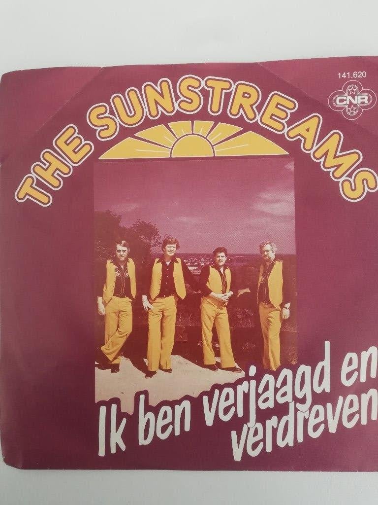 THE SUNSTREAMS  ---  IK BEN VERJAAGD EN VERDREVEN ---, Ophalen of Verzenden, Zo goed als nieuw, Overige formaten, Levenslied of Smartlap