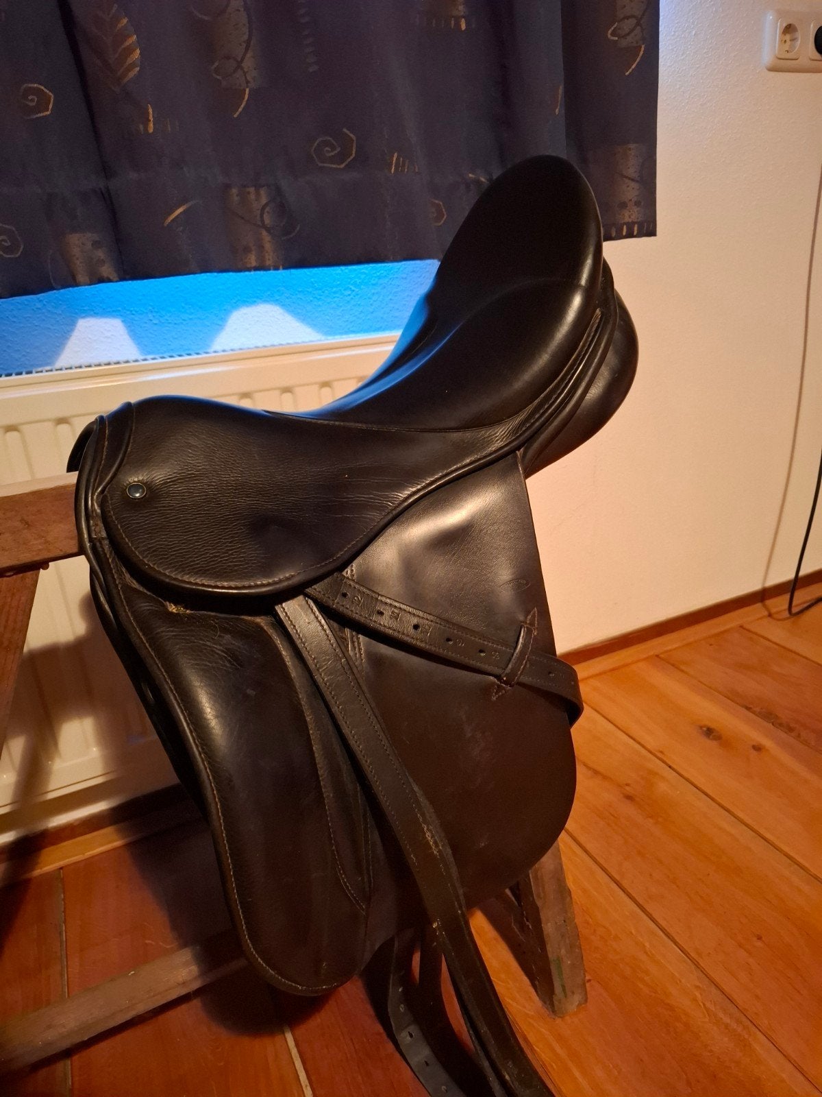 stubben zadel maestoso deluxe met biomex, Dieren en Toebehoren, Ophalen of Verzenden, Gebruikt, Dressuur