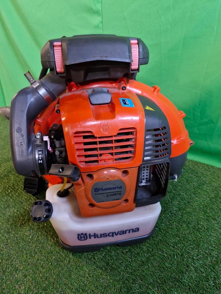 Husqvarna rug gedragen bladblazer, Tuin en Terras, Bladblazers, Benzine, Ophalen
