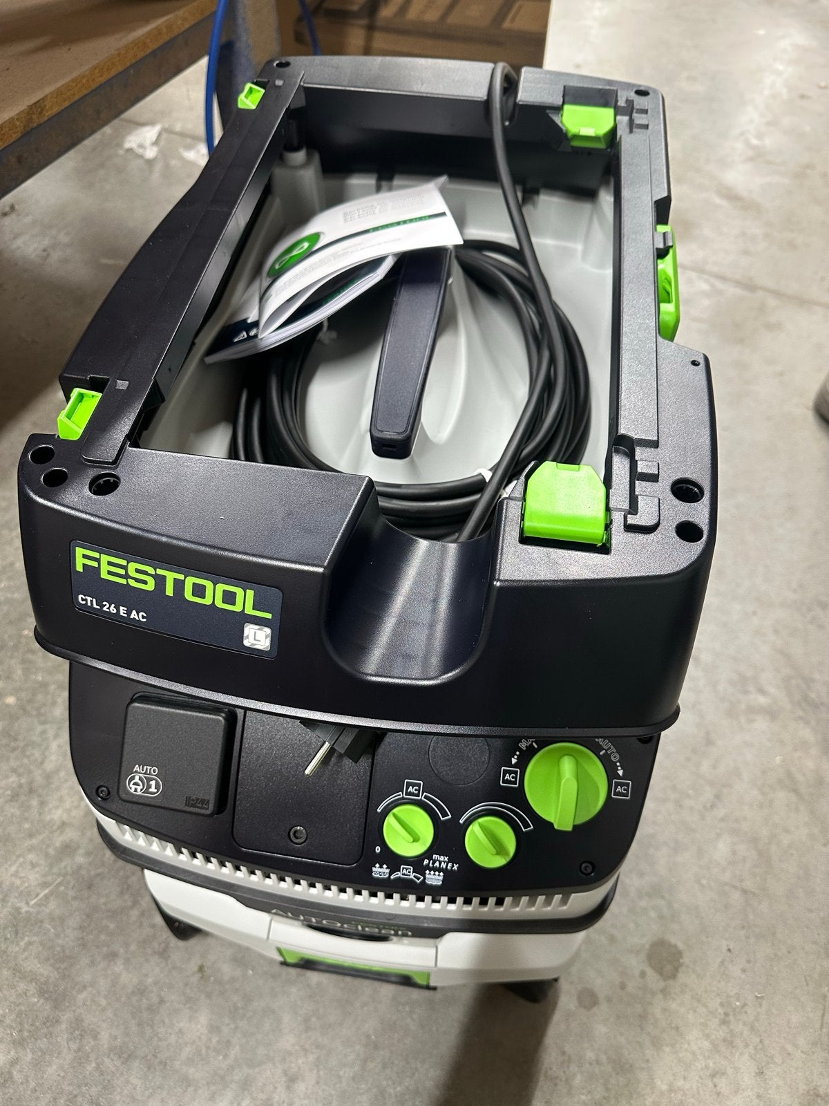 Festool stofzuiger CTL 26 E AC - Gloednieuw met 3 jaar garan