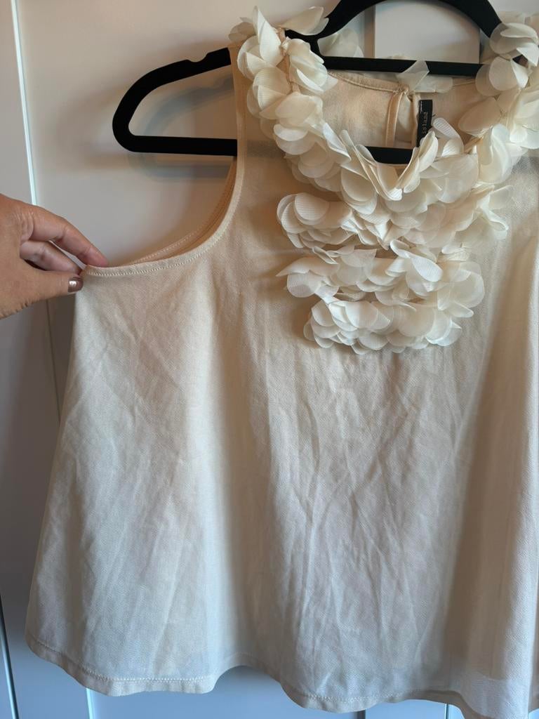 River Island, zacht zalm topje (L) met blaadjes van tule, Maat 38/40 (M), Oranje, Ophalen of Verzenden, Zo goed als nieuw