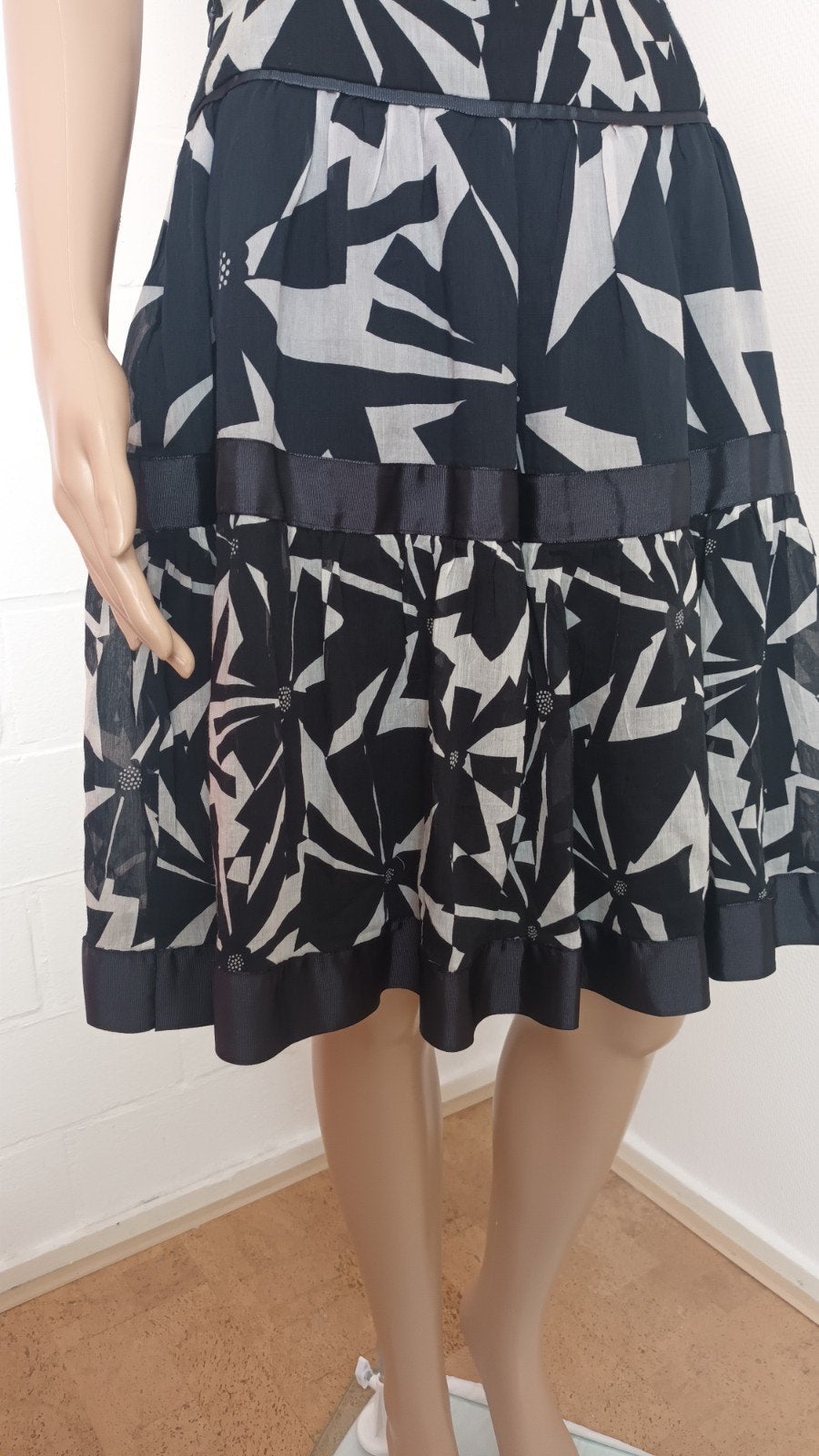 ZARA rok maat L., Maat 42/44 (L), Ophalen of Verzenden, Zo goed als nieuw, Boven de knie