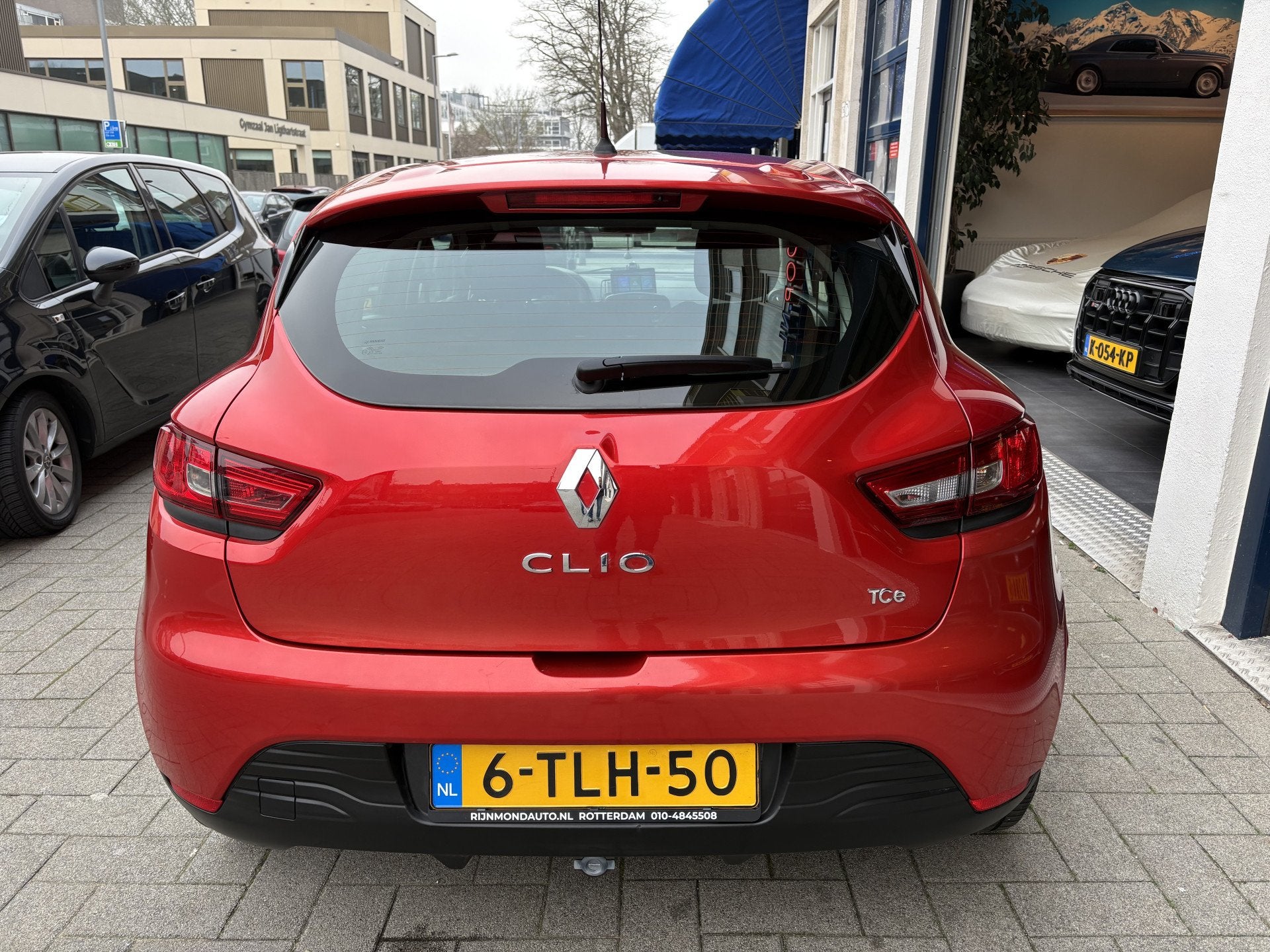 Renault Clio 0.9 TCe Authentique NL AUTO/CARPLAY/CRUISE/AIRC, Auto's, Voorwielaandrijving, 540 kg, Verwarmde buitenspiegels, Origineel Nederlands