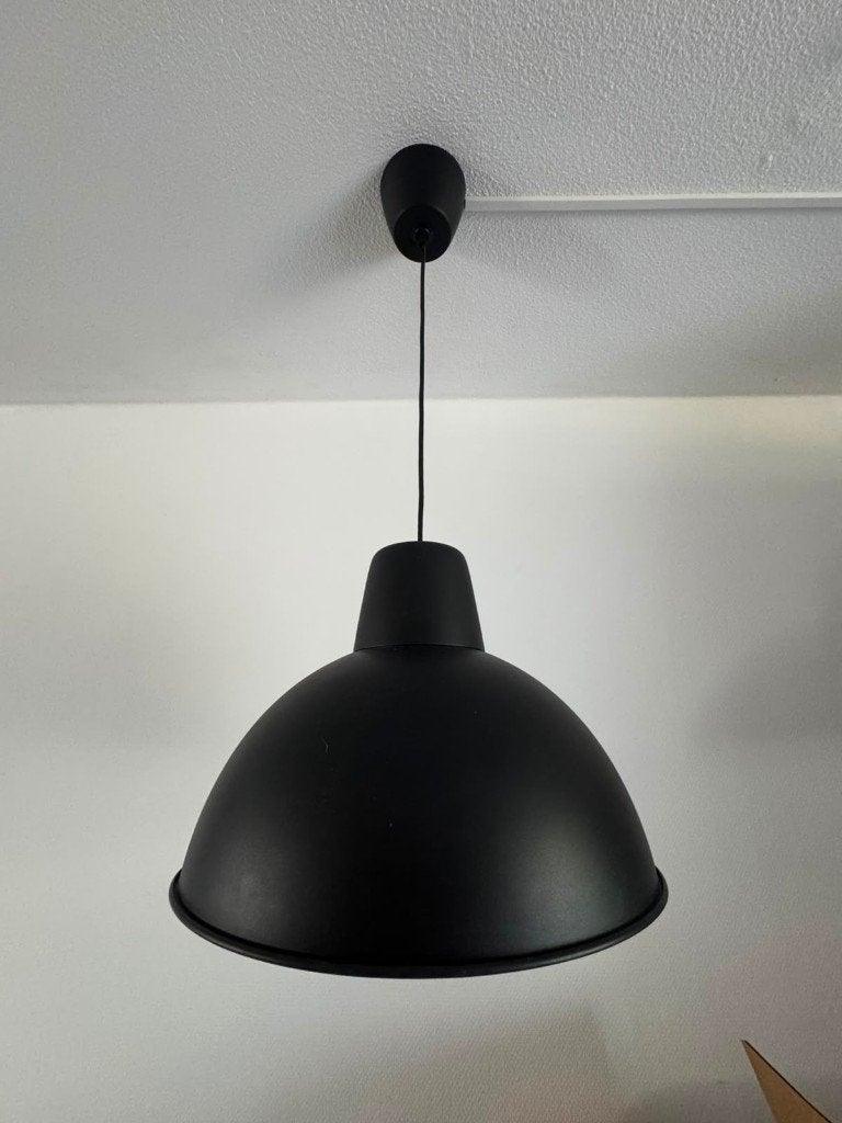 Ikea Skurup Hanglamp 38 cm diameter, Zo goed als nieuw, Metaal, Metaal en Robuust, E27 (groot)