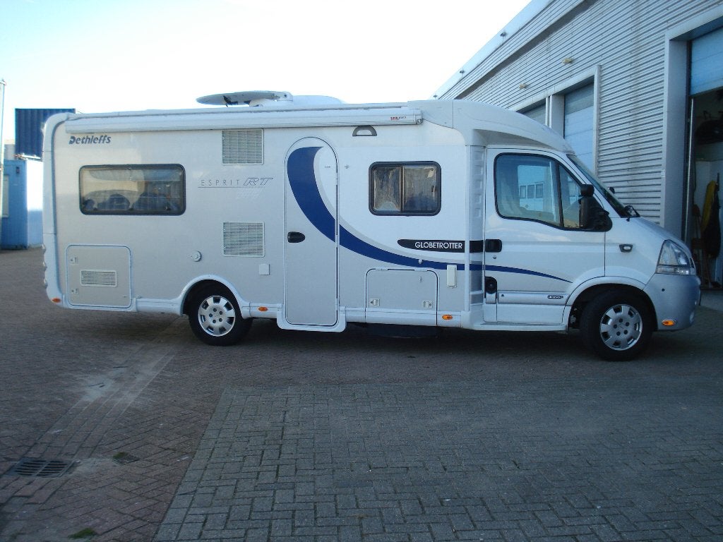 Caravans And Camping Dit