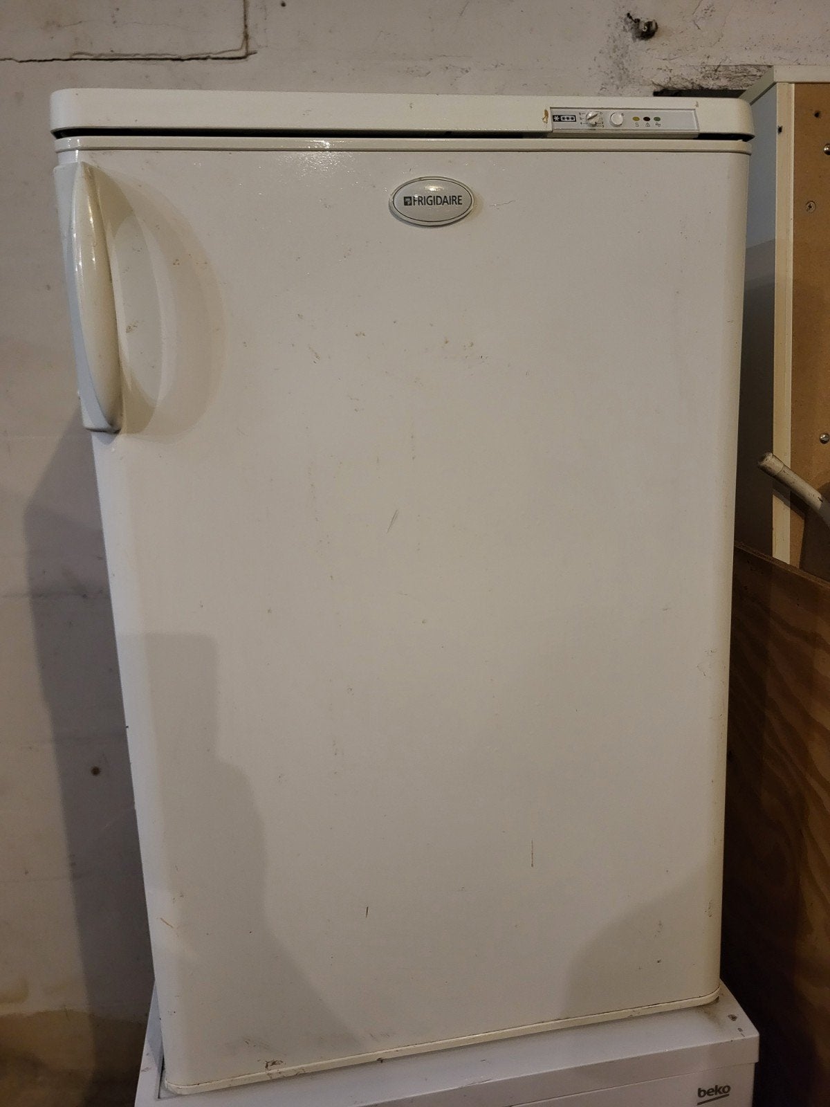 frigidaire vriezer tafelmodel 3 lades, Ophalen, Gebruikt