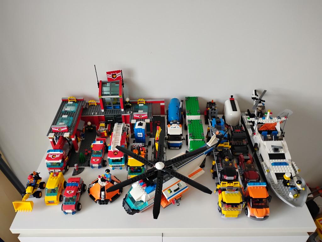 Lego partij City sets, met doos, Ophalen, City, Lego, Zo goed als nieuw