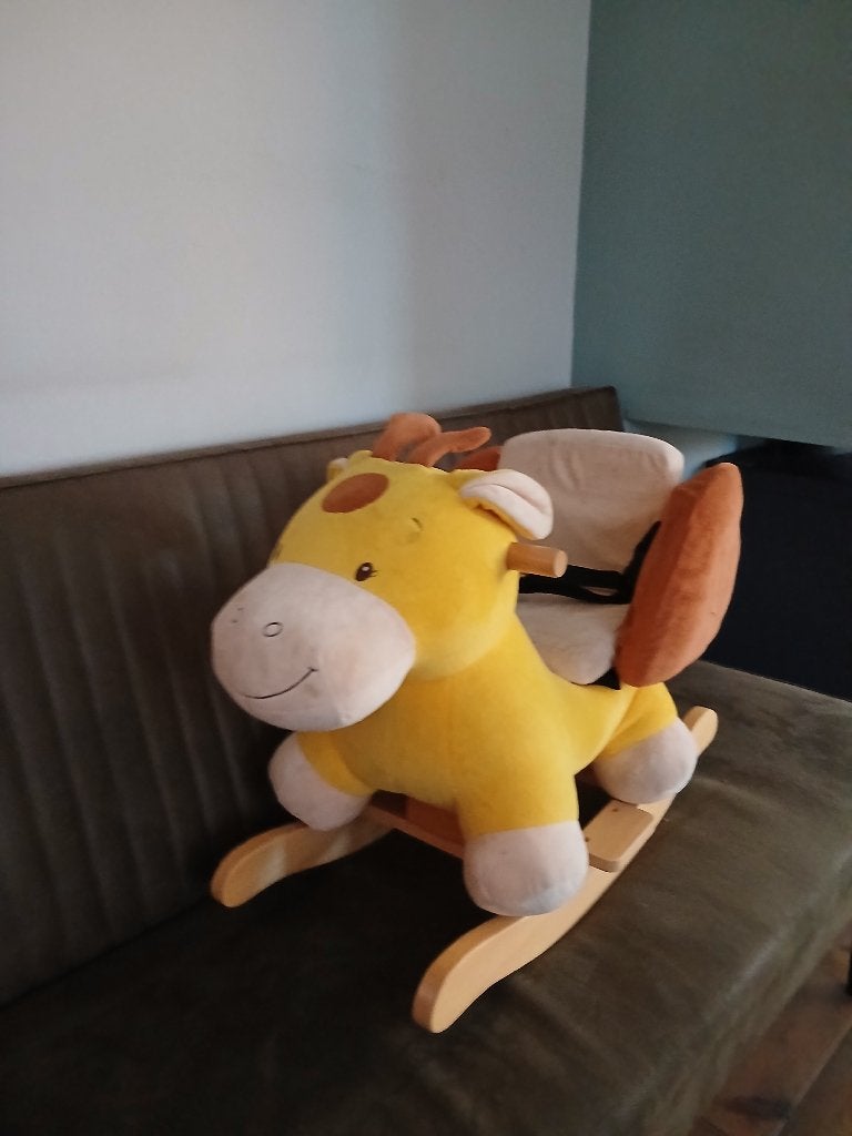 Wipstoel, Ophalen, Zo goed als nieuw, Schommelstoel, Met gordel(s) of riempje(s)