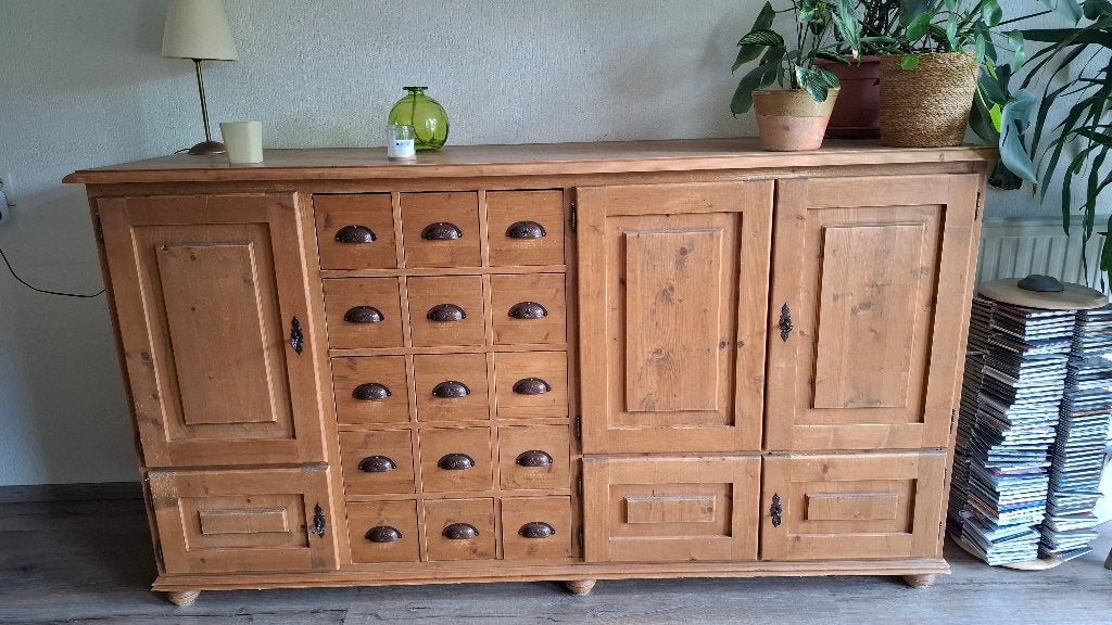 Mooi grenen dressoir te koop, Huis en Inrichting, Kasten | Dressoirs, Ophalen, Met deur(en), Grenen, Zo goed als nieuw