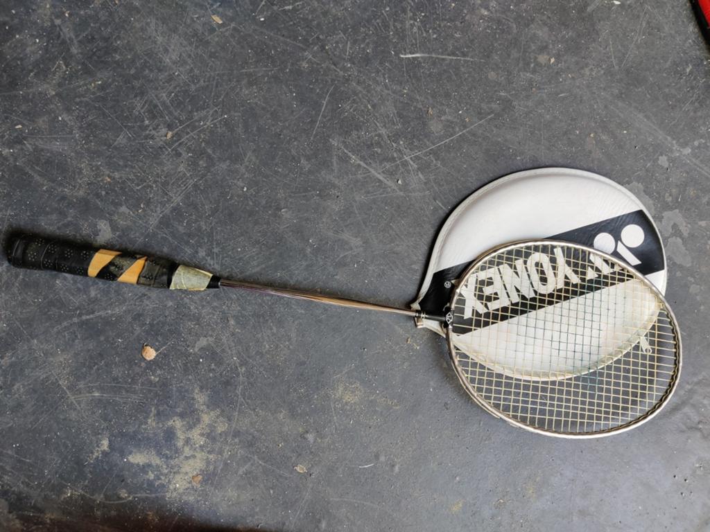 Vintage Yonex Badminton Racket met Hoes, Ophalen of Verzenden