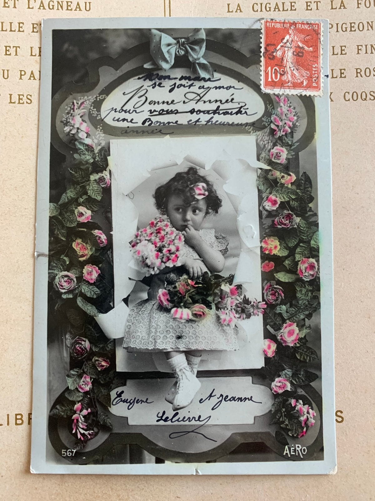 1910 Bonne Année - meisje met bloemen (XX), Verzamelen, Ansichtkaarten | Themakaarten, Ophalen of Verzenden, Voor 1920, Gelopen