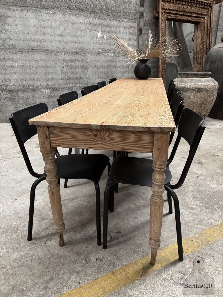 Authentieke antieke Franse boerentafel 300 cm lang, 200 cm of meer, 50 tot 100 cm, Zo goed als nieuw, Vijf personen of meer