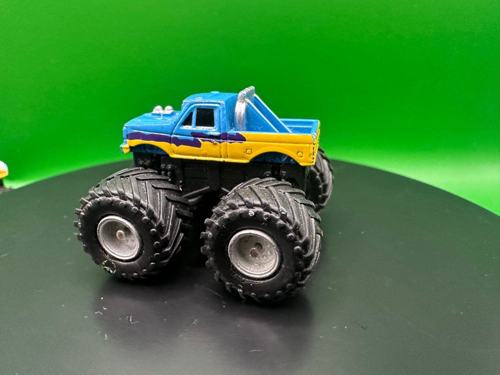 8 originele Micro Machines Galoob monstertrucks in goede sta, Verzenden, Gebruikt