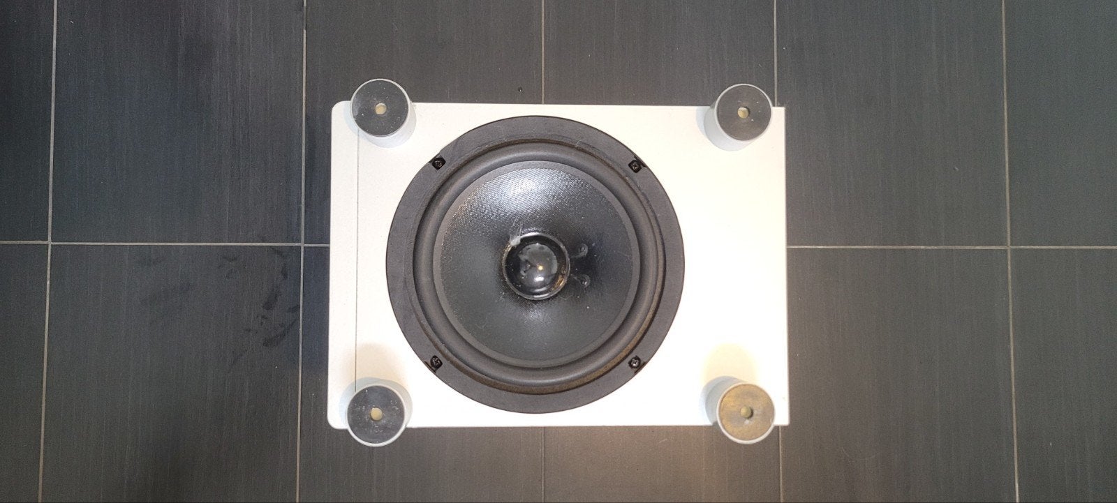 Foto 6 van Quadral SUB 48DV aktiv Subwoofer - Krachtige Bass