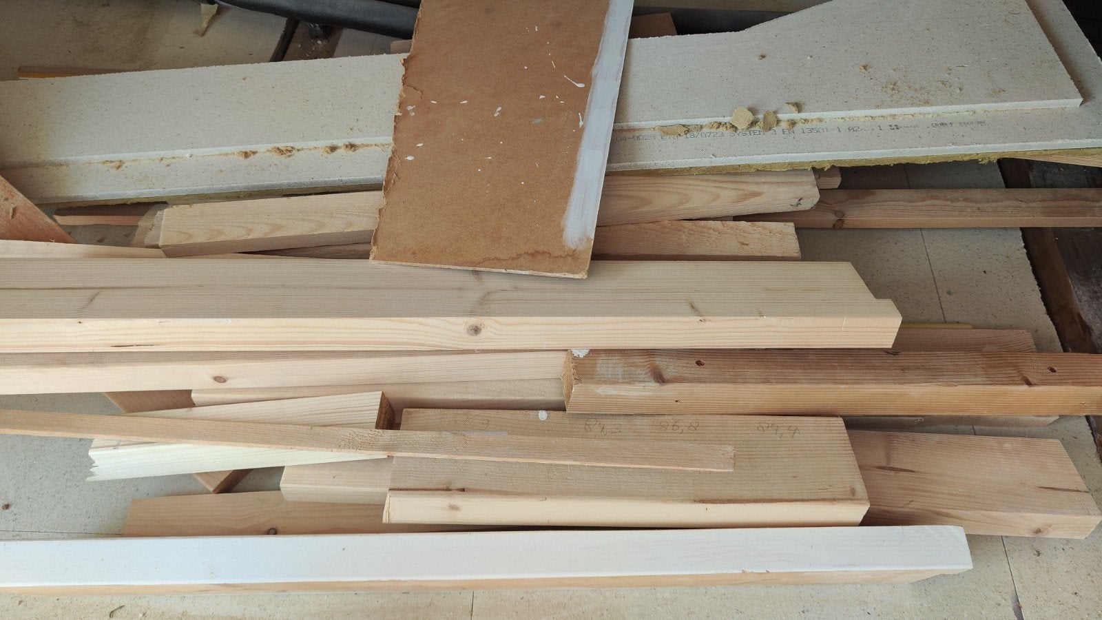Resthout, Doe-het-zelf en Verbouw, Ophalen, Minder dan 25 mm, Plank, Minder dan 200 cm