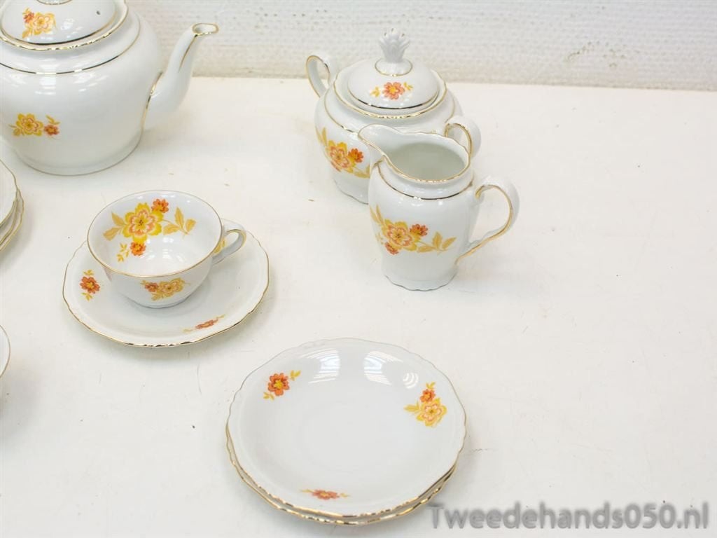 Retro servies, Porseleinen theeservies 87005, Gebruikt, Ophalen of Verzenden, Bord(en), Overige stijlen