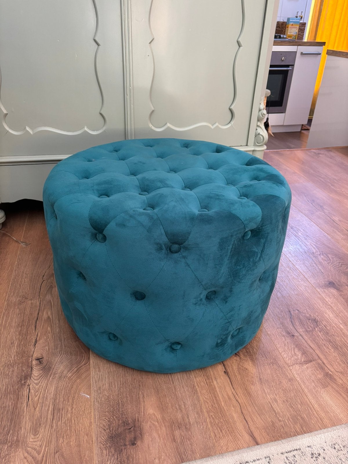 Blauw groene poef, Huis en Inrichting, Banken | Voetenbanken en Poefen, Ophalen, Zo goed als nieuw, Rond, Minder dan 50 cm