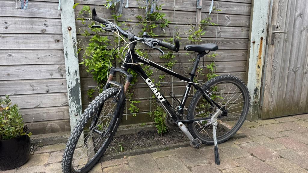 Giant Revel mountainbike 41cm 26”, Fietsen en Brommers, Fietsen | Mountainbikes en ATB, Gebruikt, Giant, Ophalen, Minder dan 45 cm