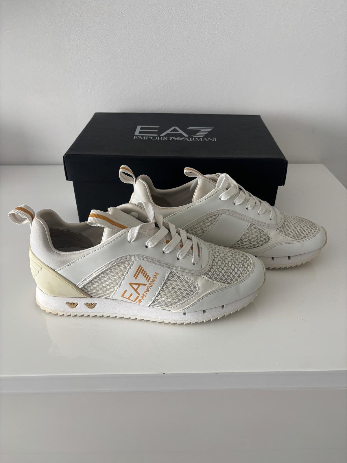 Emporio Armani schoenen maat 39,5, Ophalen, Nieuw, Sneakers of Gympen