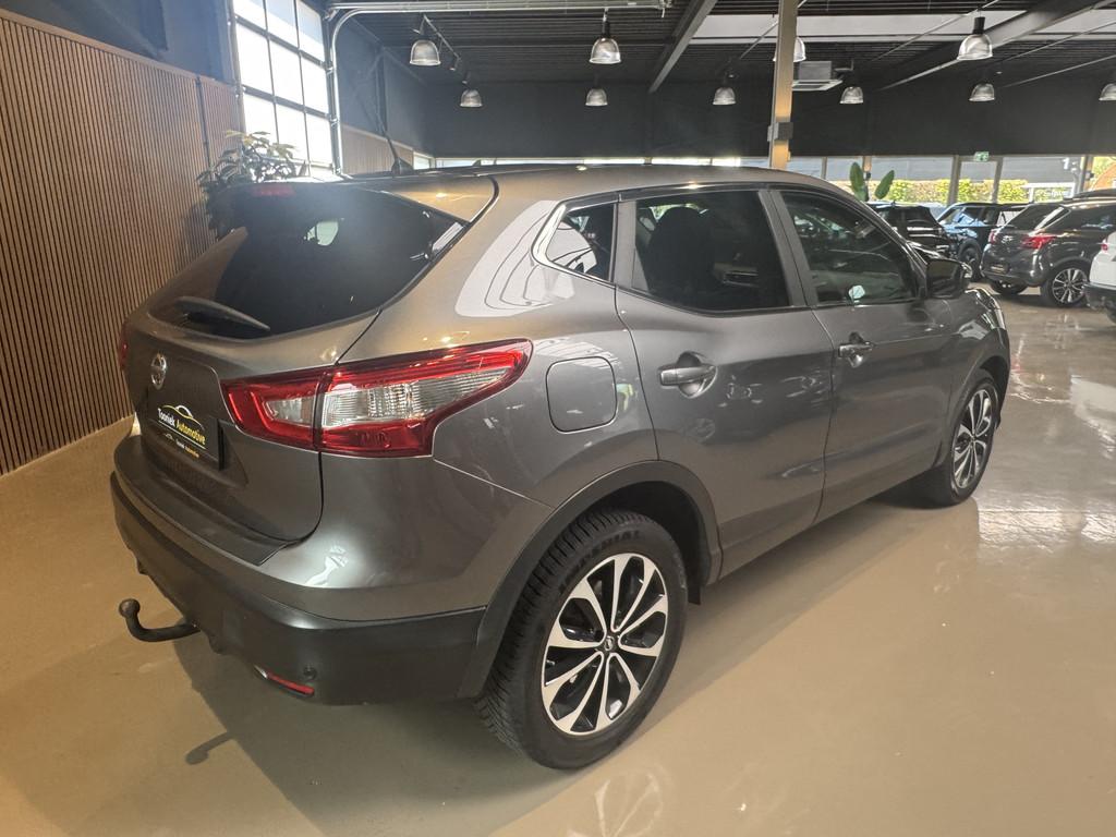 Nissan QASHQAI 1.6 dCi Connect Edition Diesel Automaat Panor, Euro 5, Gebruikt, Zwart, 4 cilinders