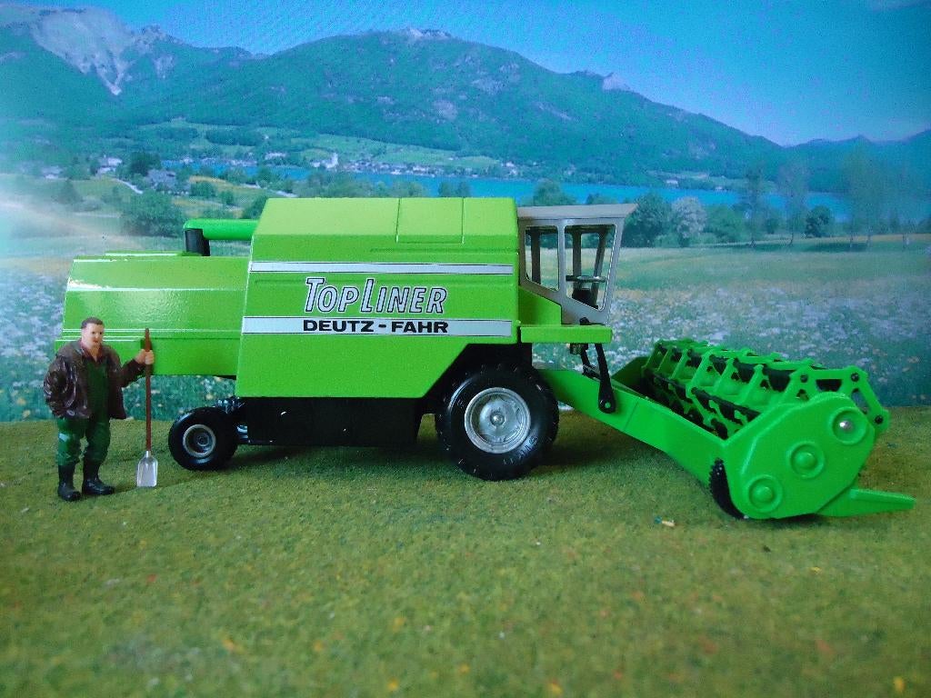 1/32 Deutz - Fahr 36.10 Topliner Combine Siku 4051, Ophalen of Verzenden, Zo goed als nieuw, Auto, Overige merken