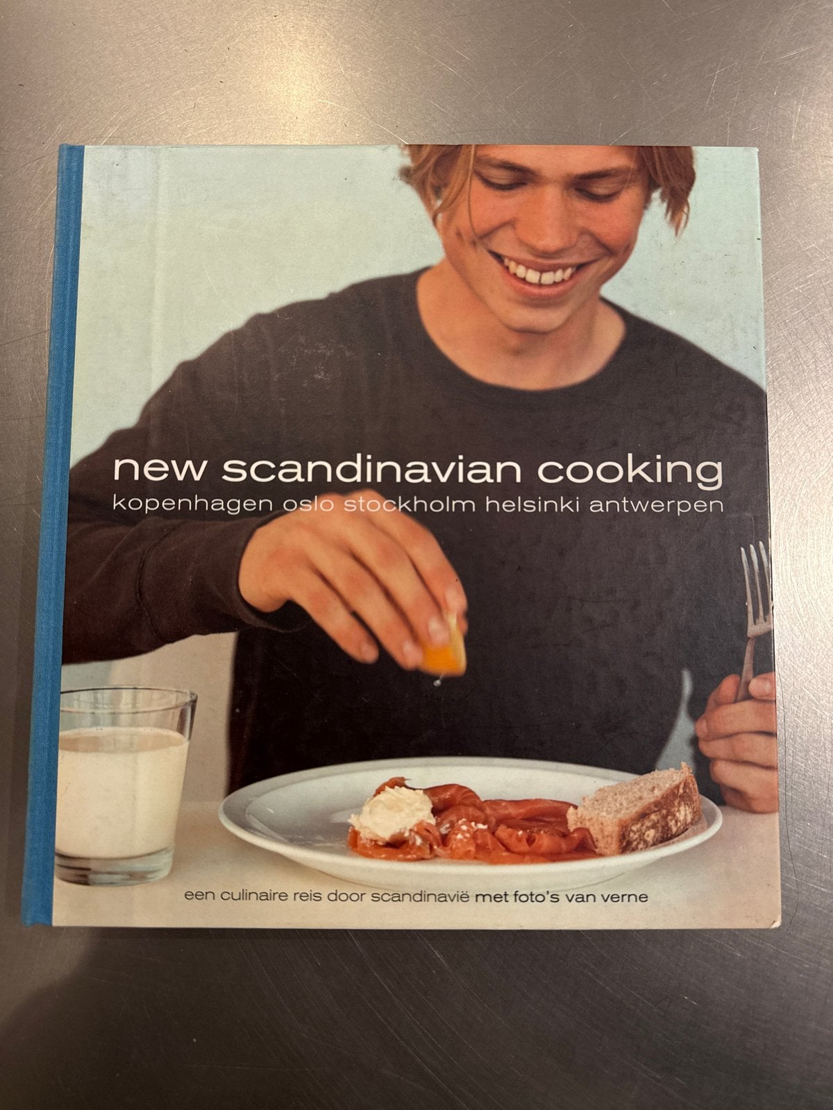 New Scandinavian Cooking: Een culinaire reis door Scandinavi, Boeken, Ophalen of Verzenden, Zo goed als nieuw, Europa, Hoofdgerechten