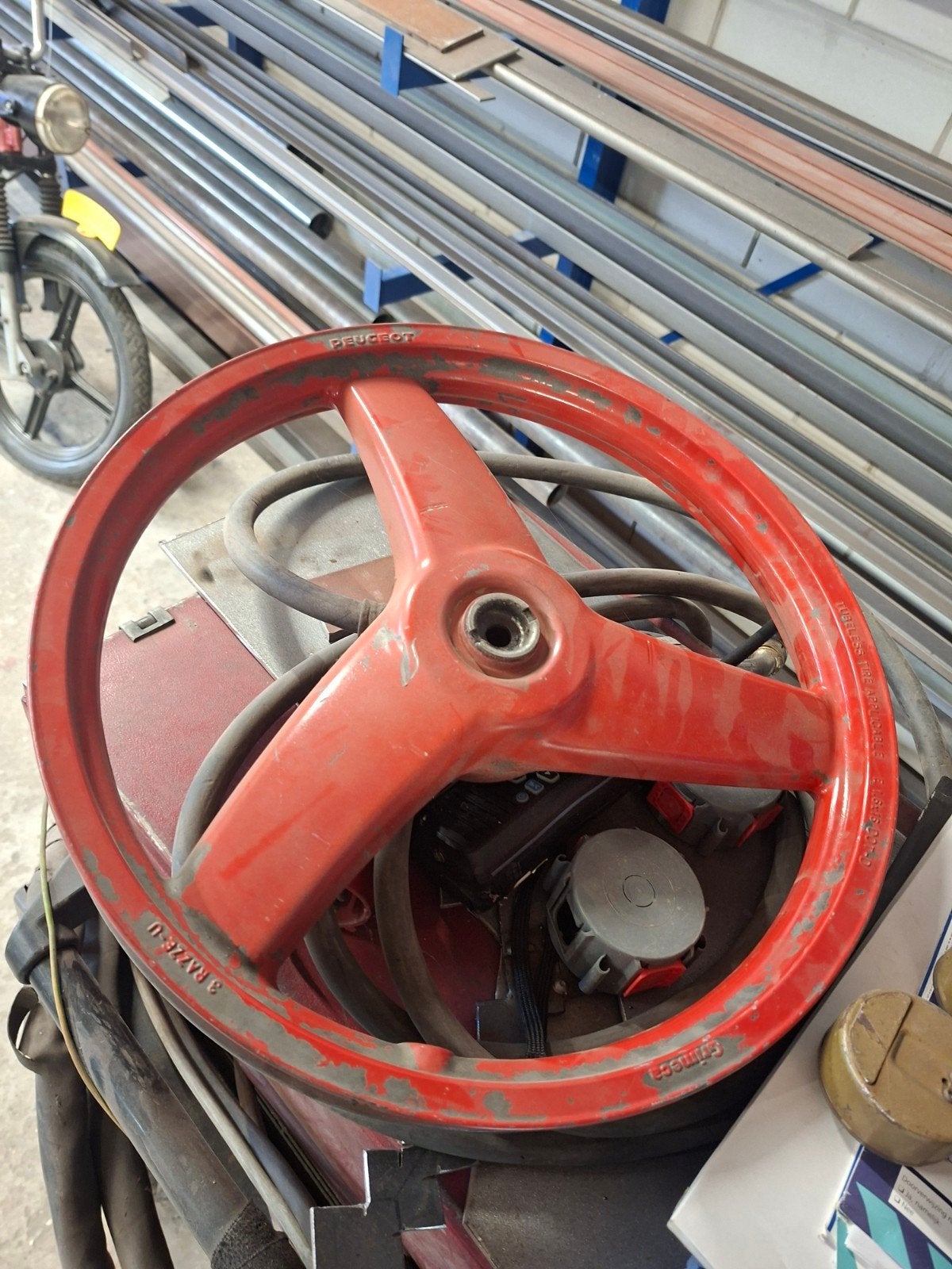 Velg achterband Peugeot Fox, Ophalen of Verzenden, Gebruikt