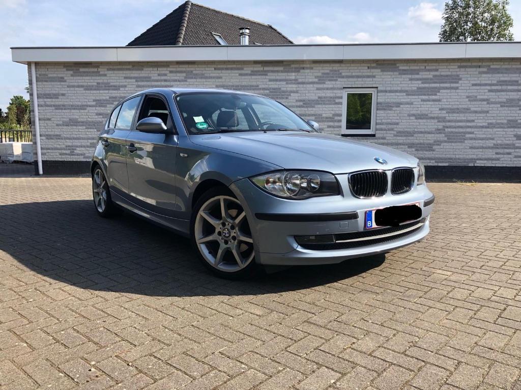 BMW 1-Serie 2.0 D 118 5DR 100KW 2009 Blauw, Auto's, BMW, 1-Serie, 1995 cc, 4 cilinders, Blauw