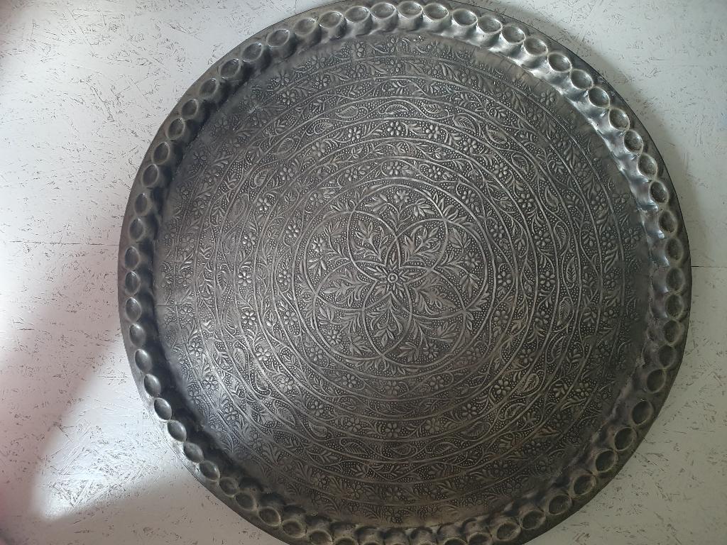 Groot metalen dienblad, Ophalen of Verzenden, Zo goed als nieuw, Rond, Metaal