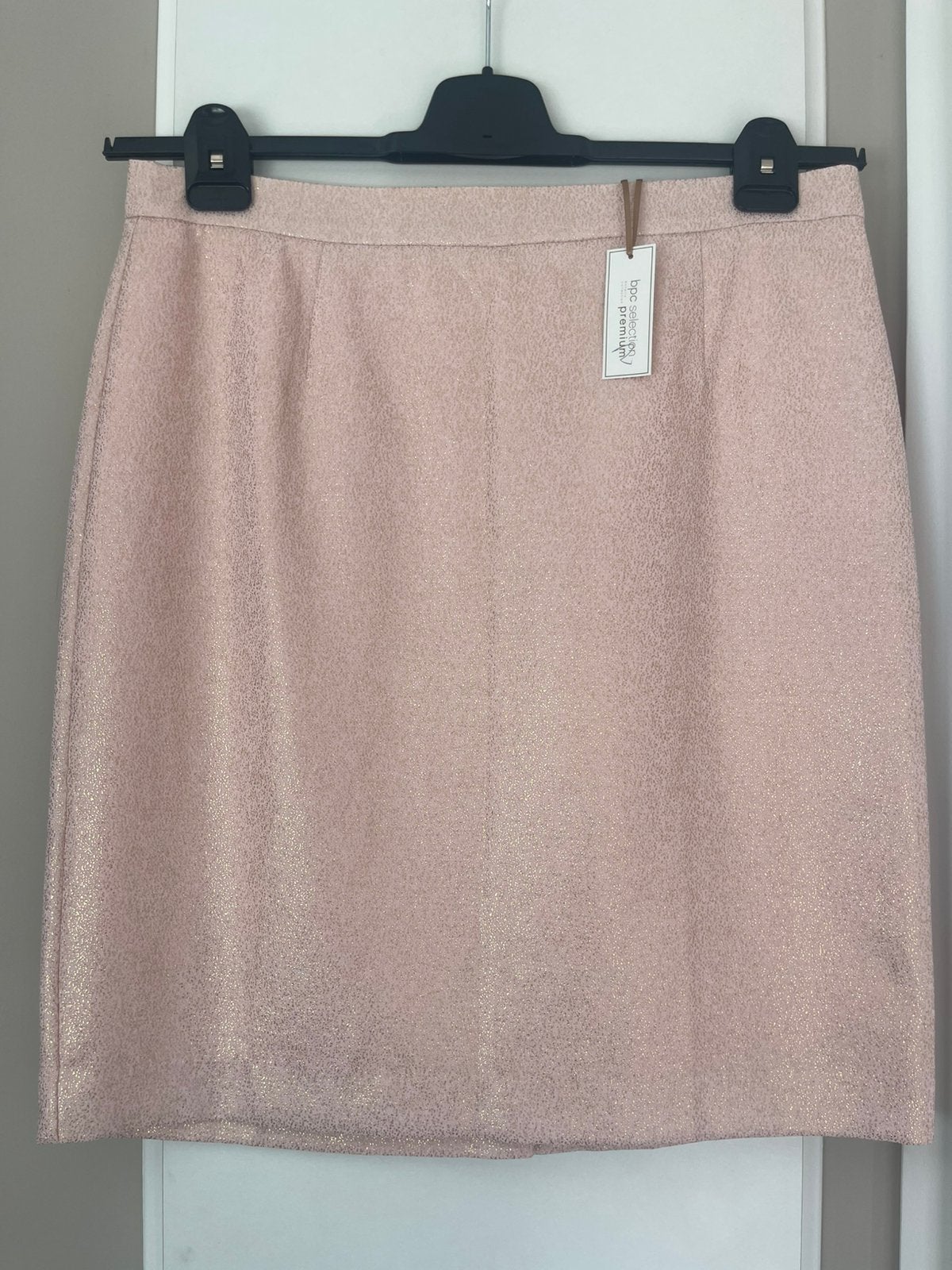 BPC selection roze met goud rokje maat 44, Maat 42/44 (L), Ophalen of Verzenden, Zo goed als nieuw, Knielengte
