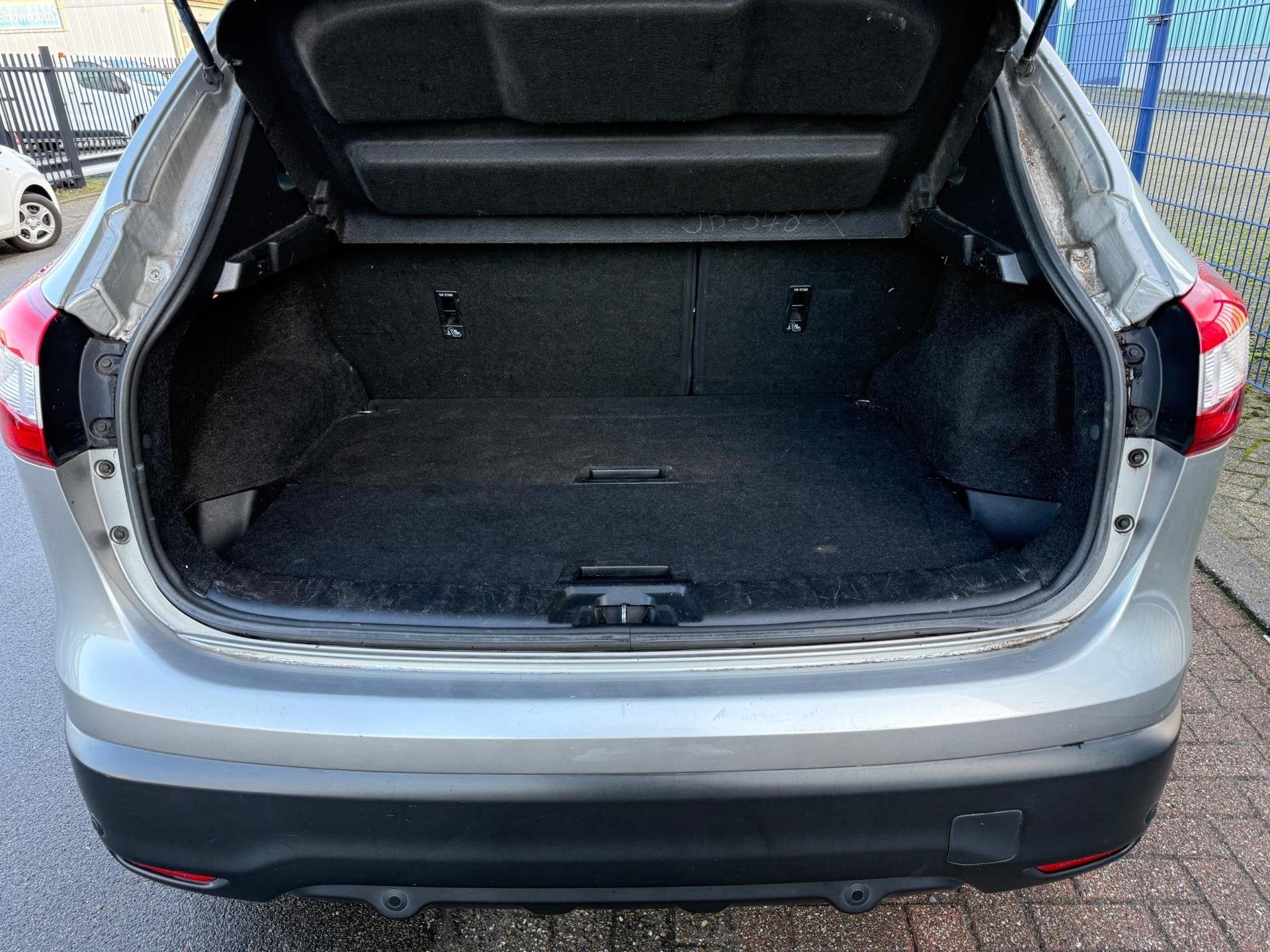 Foto 24 van Nissan Qashqai 1.2 Edition AUT. *175.627 KM*AKTIEPRIJS!