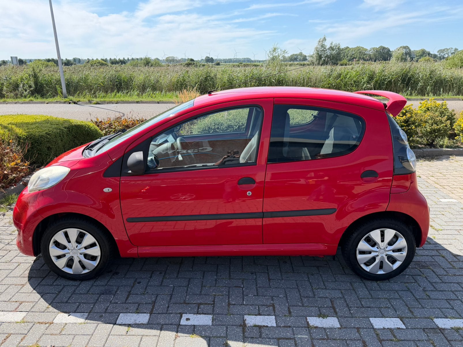 Citroën C1 1.0 5-deurs | CarPlay | APK 04-2027, Auto's, Voorwielaandrijving, Zwart, 4 stoelen, C1