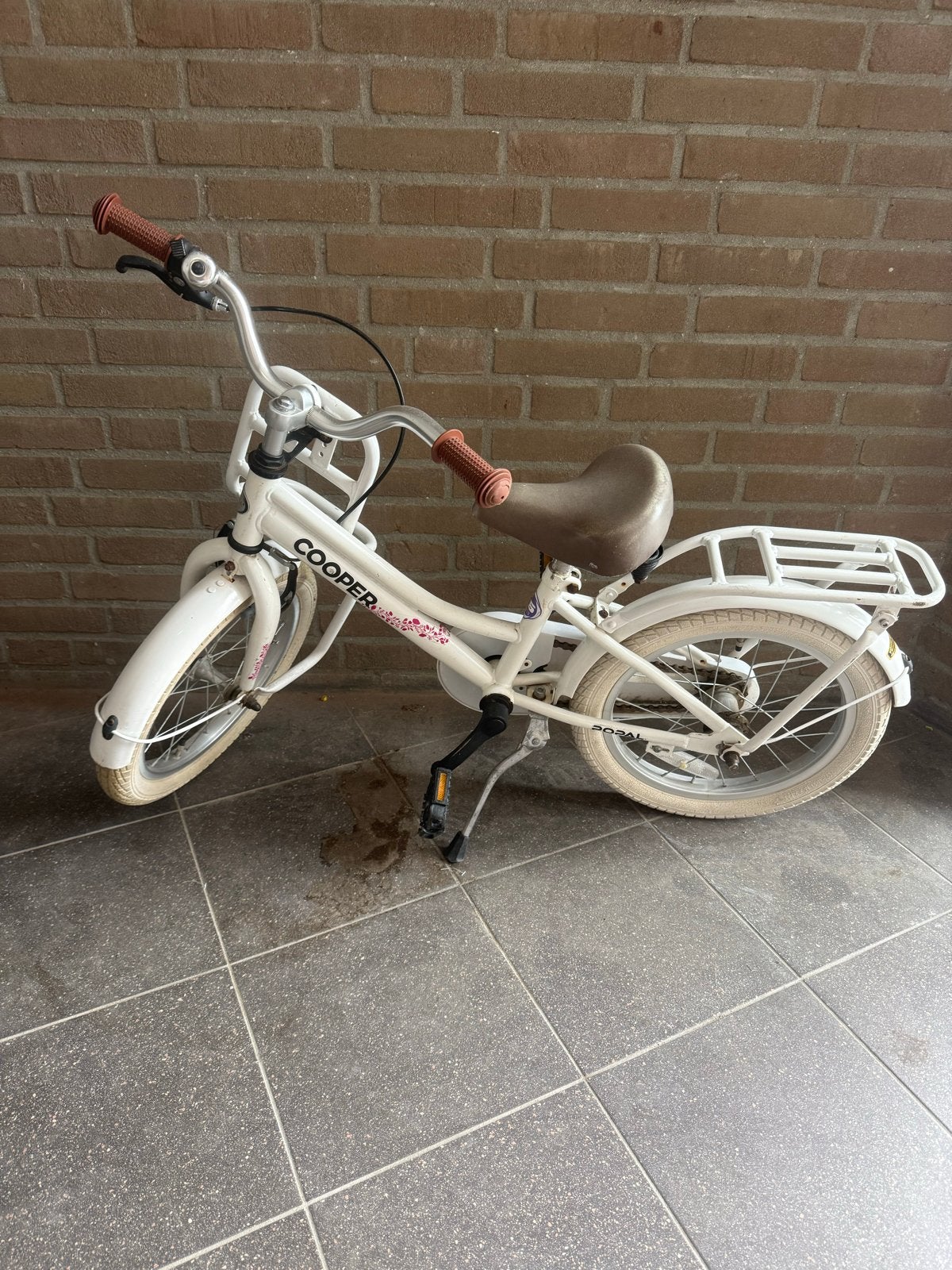 Cooper kinderfiets 16 inch - wit met bruin zadel, Fietsen en Brommers, Ophalen, Gebruikt, Terugtraprem, 16 tot 20 inch