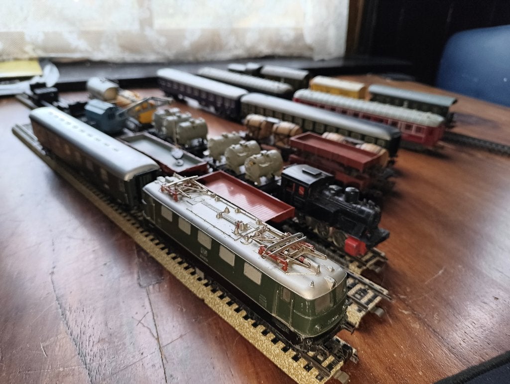 Veel Marklin ho, Wisselstroom, Ophalen of Verzenden, Märklin, Gebruikt