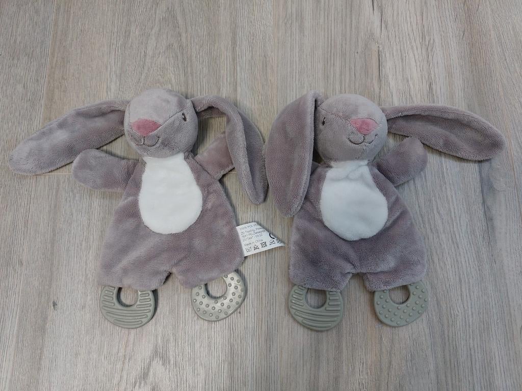 Knuffel knuffeldoekje action zd trading konijn 2x L1245, Kinderen en Baby's, Speelgoed | Knuffels en Pluche, Ophalen of Verzenden