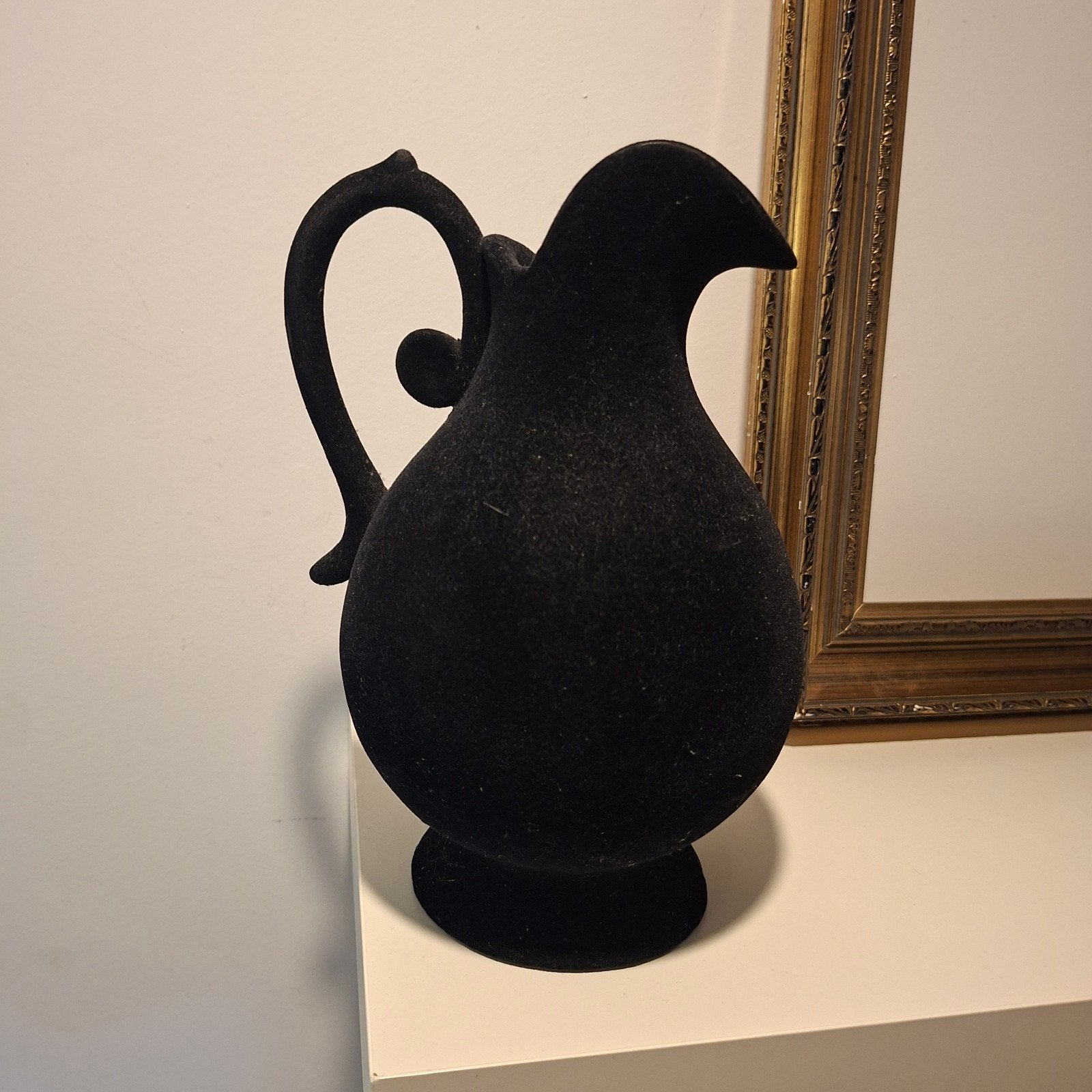 Byzondere vaas,  zwart, buitenzijde  "velours", Ophalen of Verzenden, Nieuw, Zwart, Minder dan 50 cm