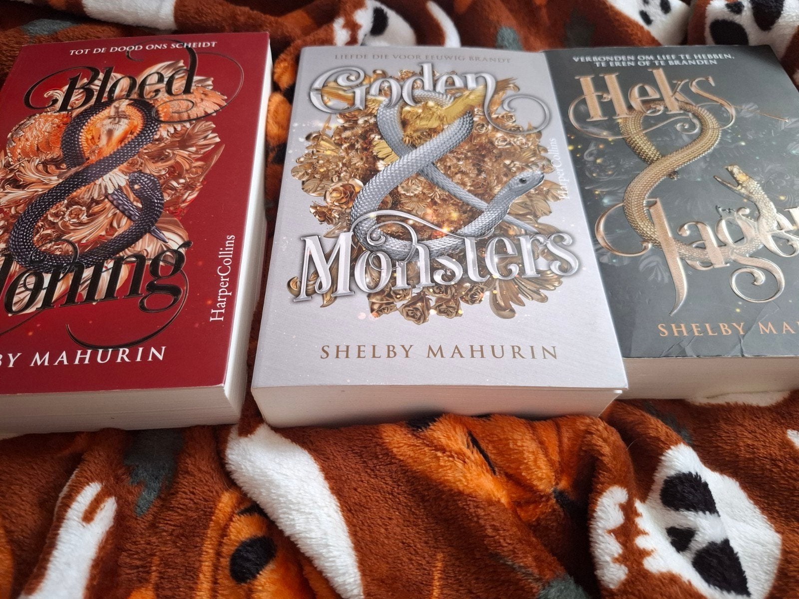 Heks en jager deel 1, 2, & 3, Ophalen of Verzenden, Zo goed als nieuw, Shelby Mahurin