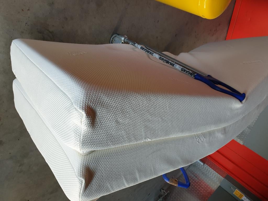 Tempur matrassen 2x 90x220 cm EXTRA LANG, Ophalen, Eenpersoons, Zo goed als nieuw, Matras
