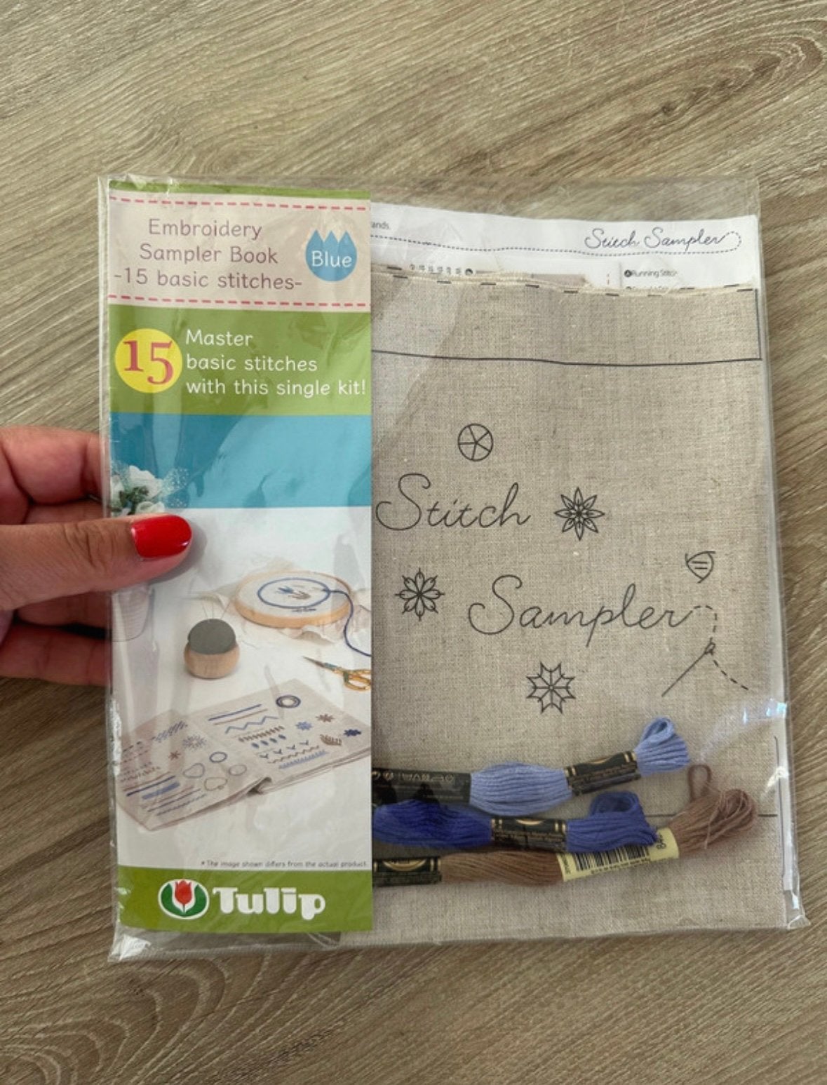 Tulip Embroidery Sampler Kit, Hobby en Vrije tijd, Borduren en Borduurmachines, Nieuw, Ophalen of Verzenden