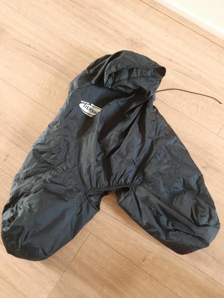 Bike a way fietstoeltje regenponcho en windbreaker yepp, Fietsen en Brommers, Fietsaccessoires | Fietsstoeltjes, Ophalen of Verzenden