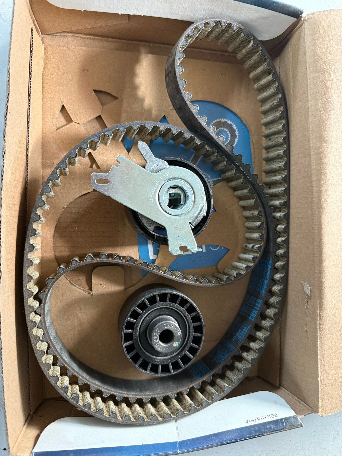 Distributieriem voor Peugeot 807 en Citroën met 2.0L motor, Ophalen of Verzenden, Nieuw, Peugeot