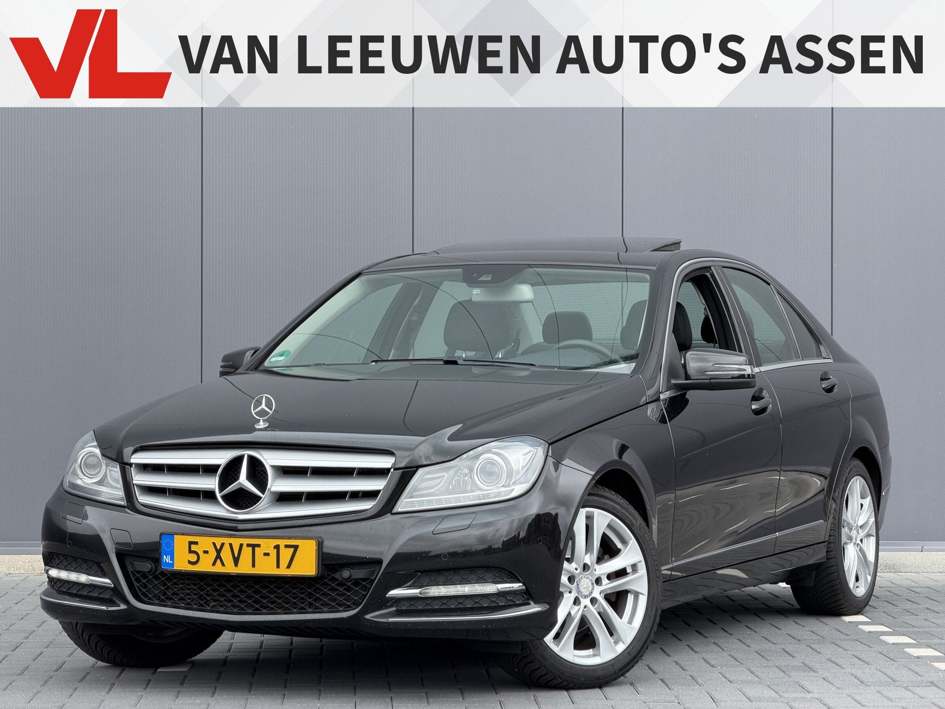 Mercedes-Benz C-Klasse 180 Prestige Avantgarde Edition C | N, Achterwielaandrijving, Leder en Stof, Zwart, 1595 cc